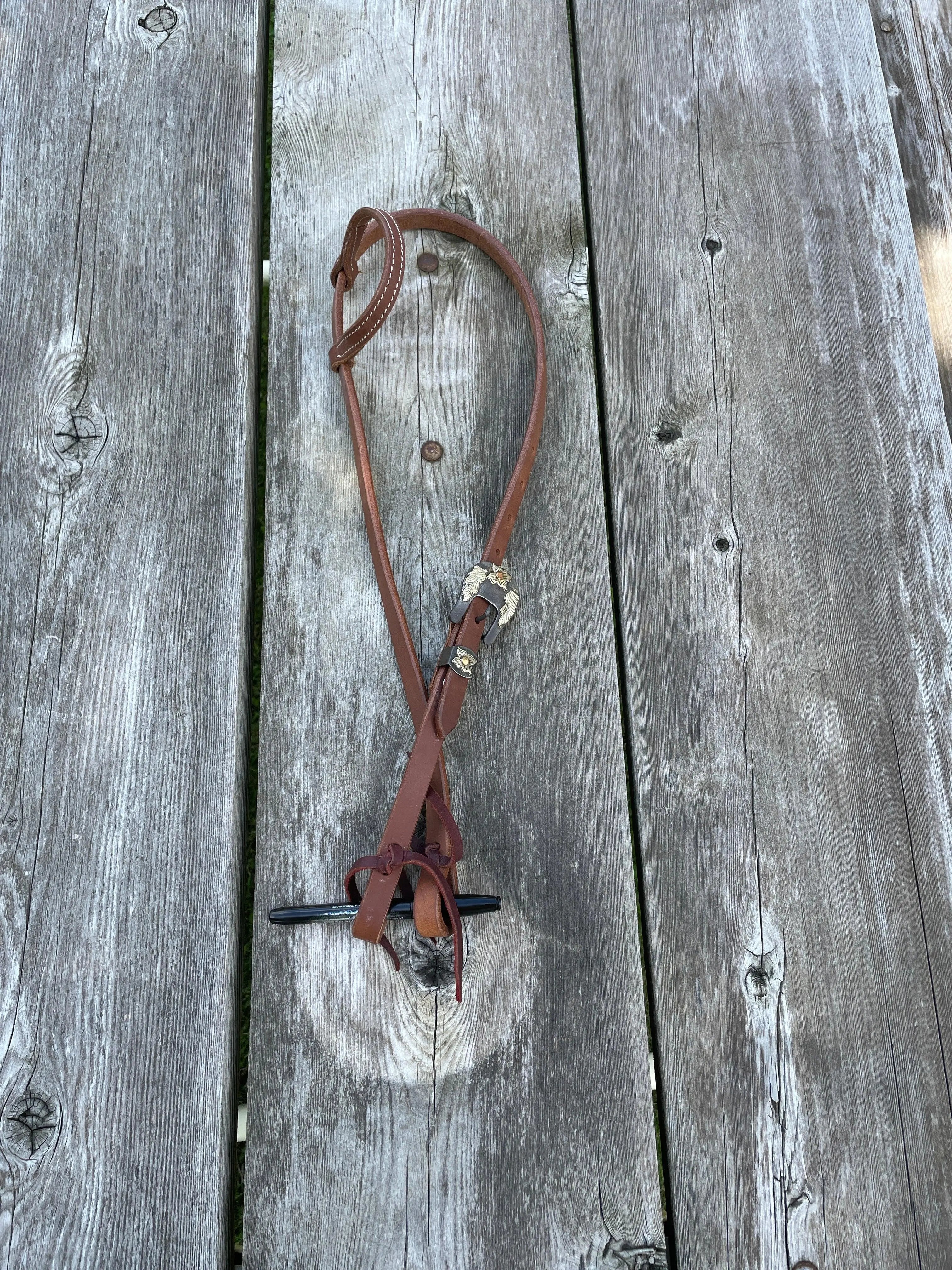 Argentina Cow Leather One Ear Headstall with Floral Overlayed Buckle Horse