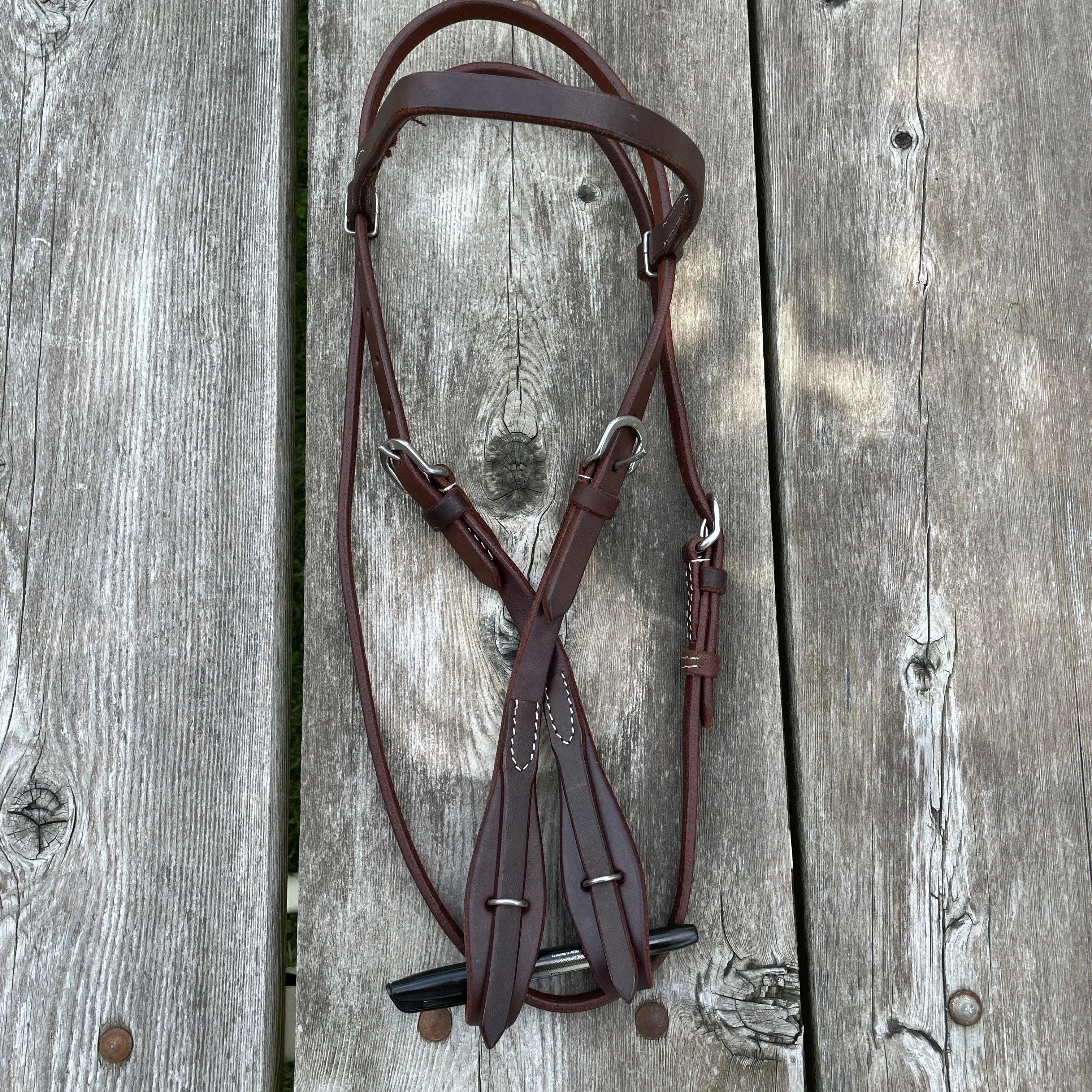 Oiled harness leather headstall with quick change bit loops Horse