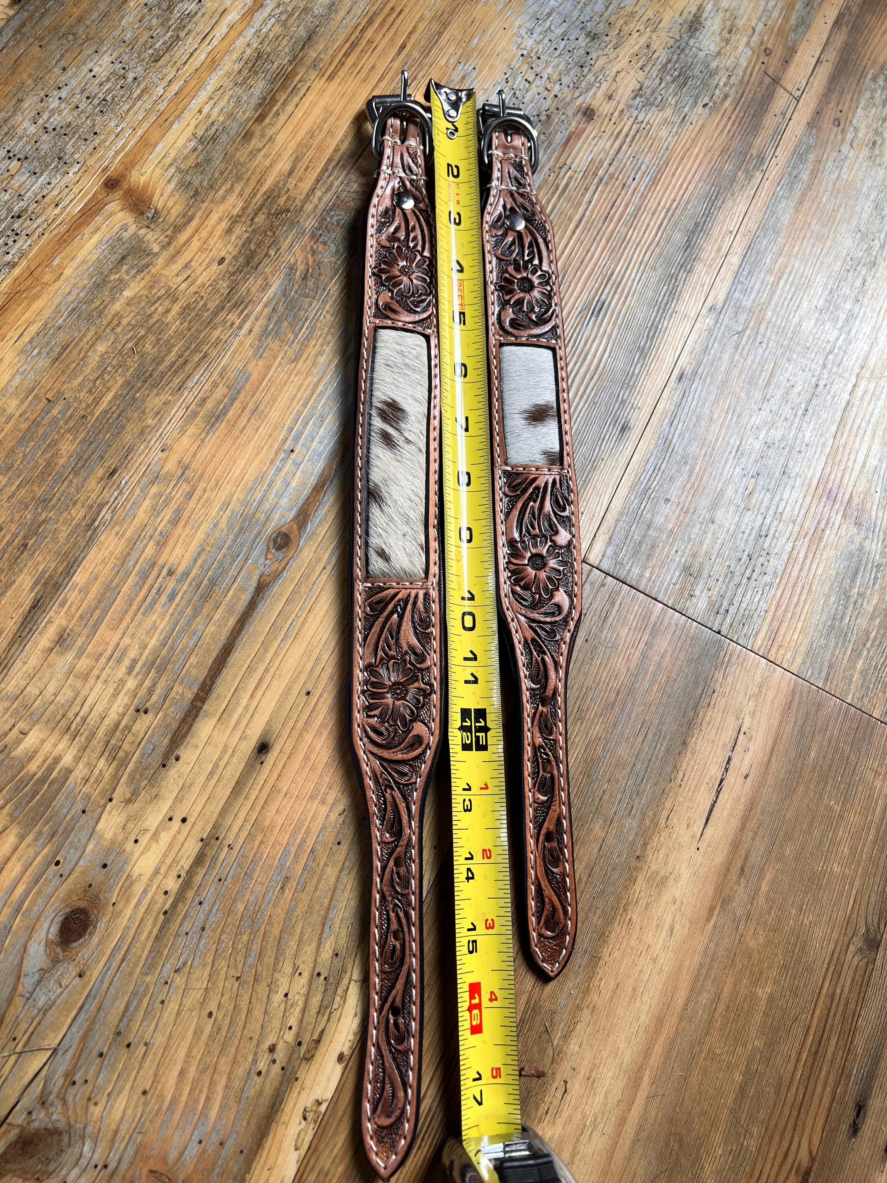 Tan cowhide & tooled dog Collar