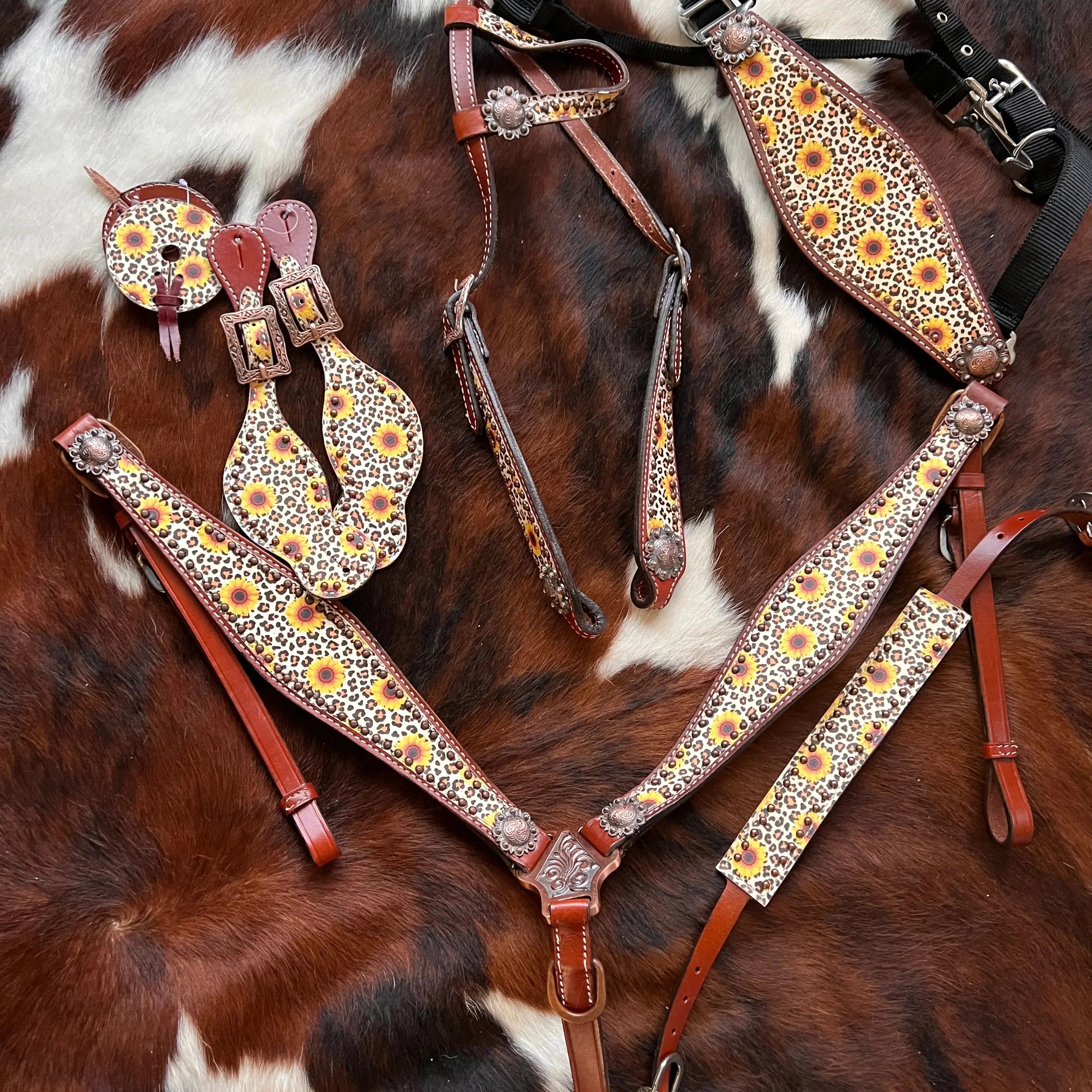 Sunflower/Cheetah Print One Ear Headstall and Breast Collar 6- piece set Horse Tack
