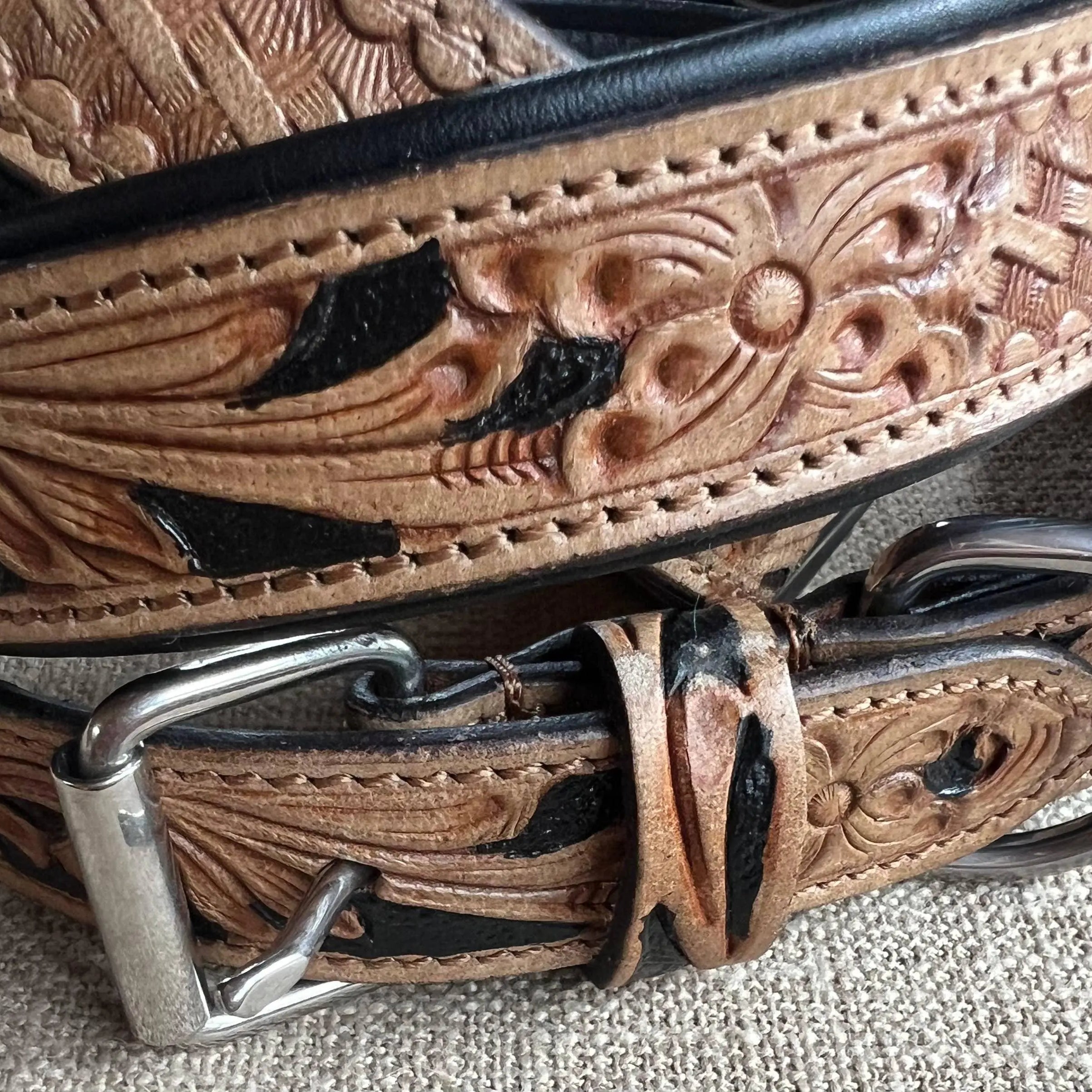 BISBEE Tooled Leather Basket stamp western dog collar Dog