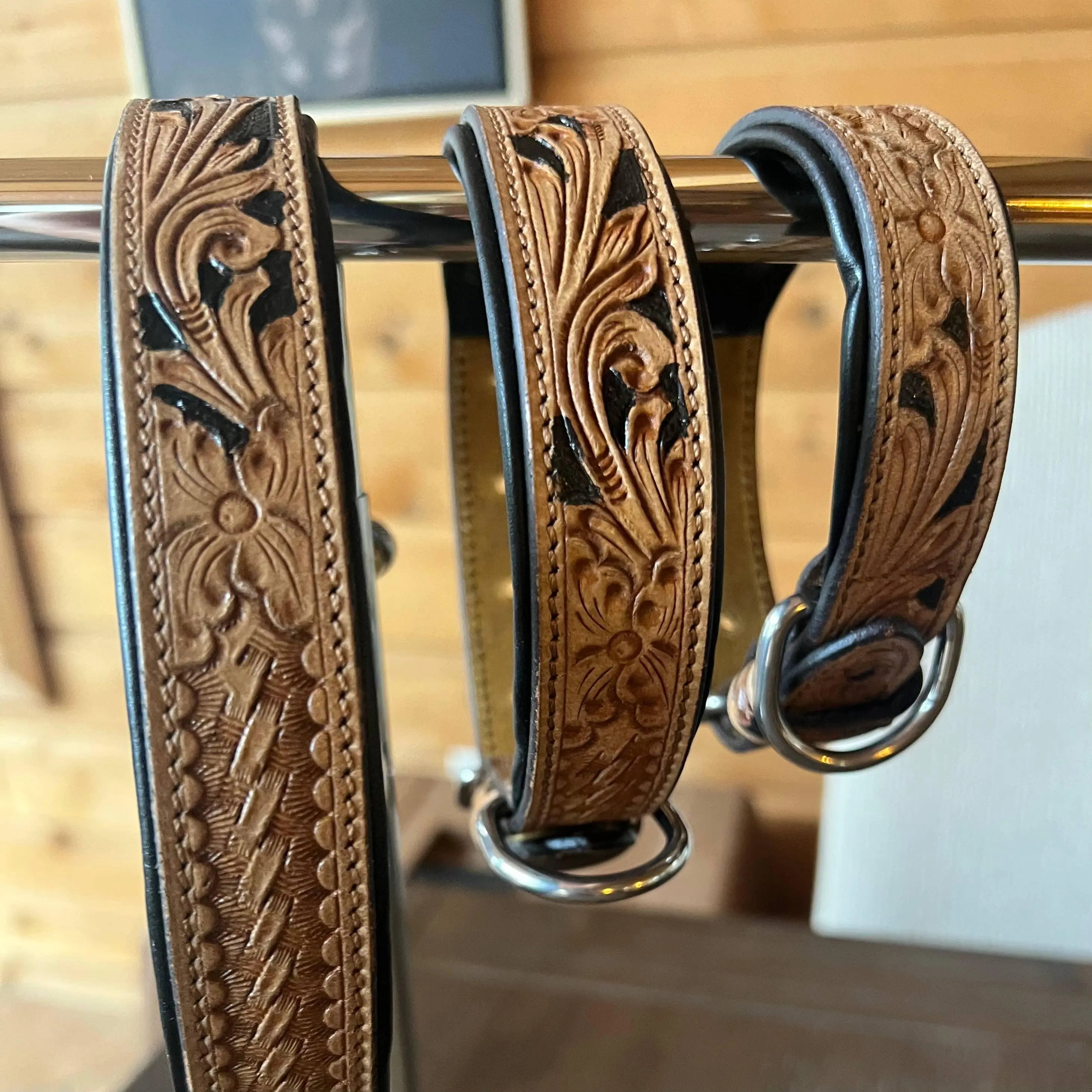 BISBEE Tooled Leather Basket stamp western dog collar Small Collar Dog