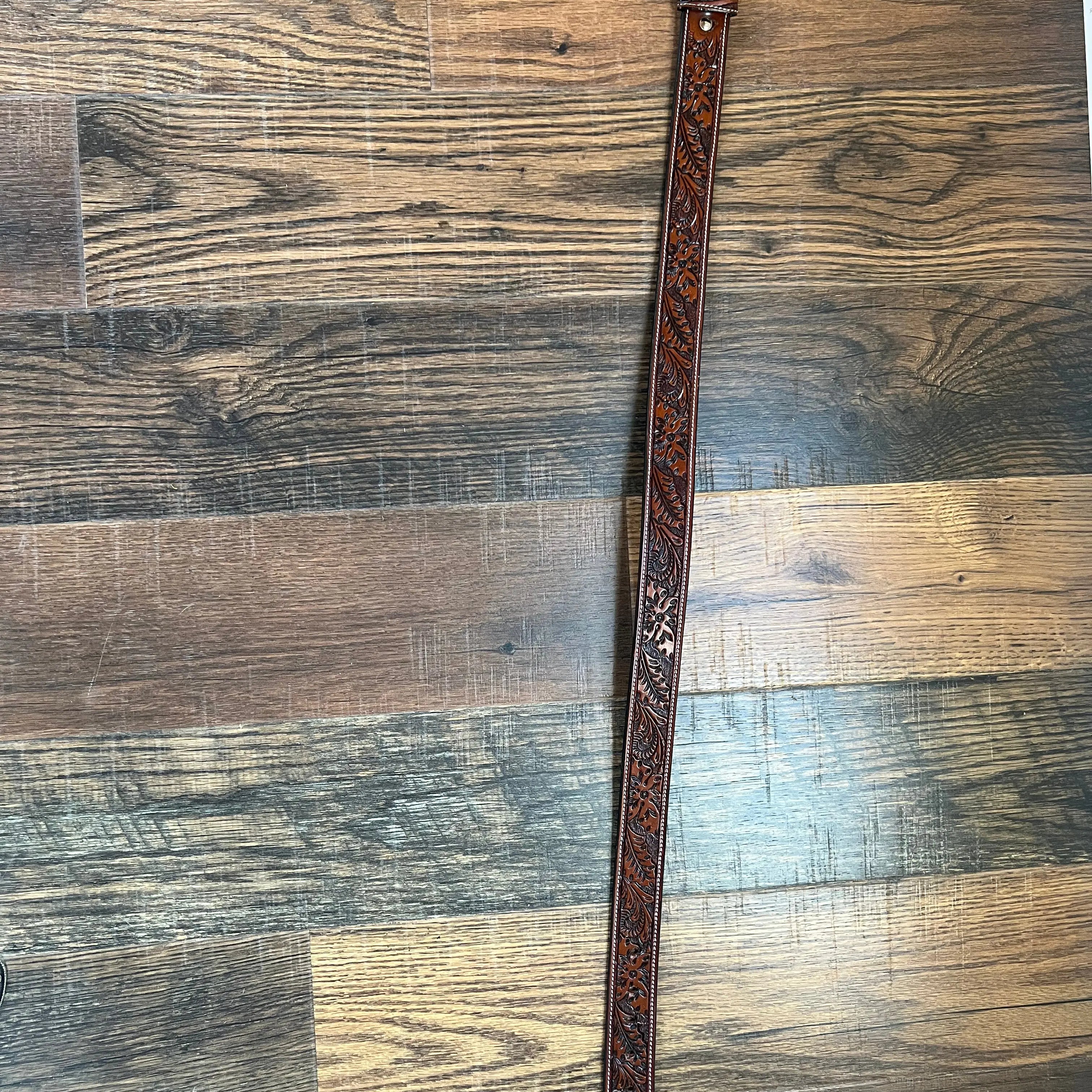 Handmade Leather Leaf Tooled Belt Belts