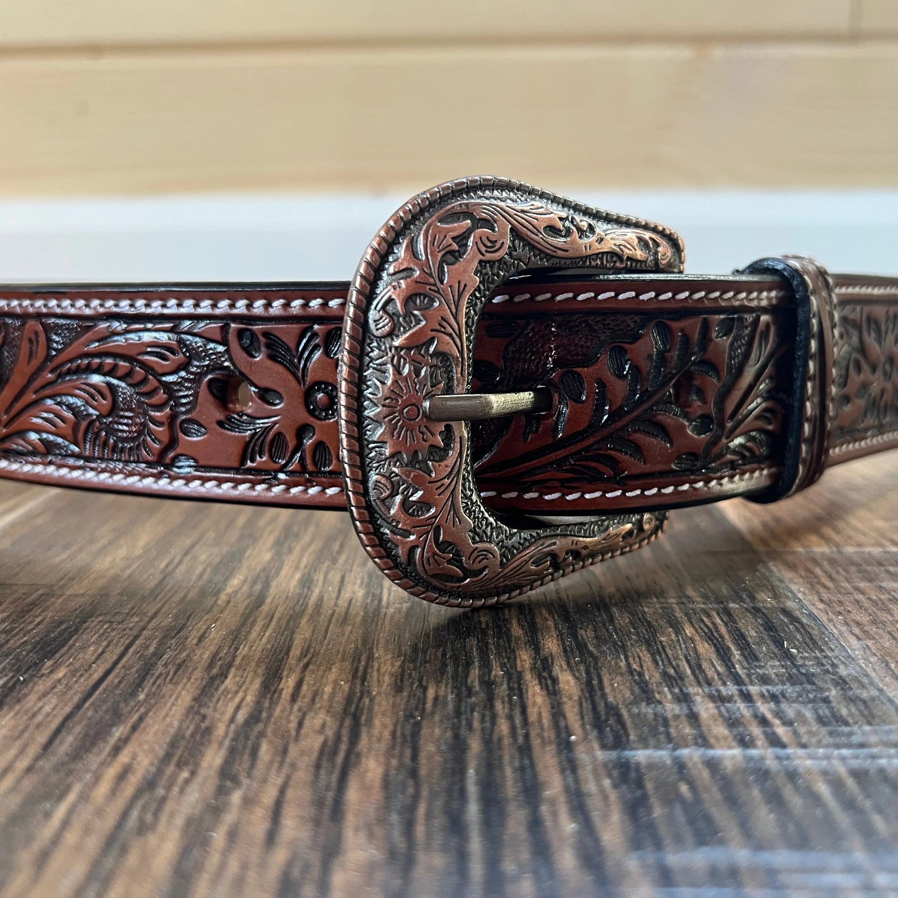 Handmade Leather Leaf Tooled Belt Belts