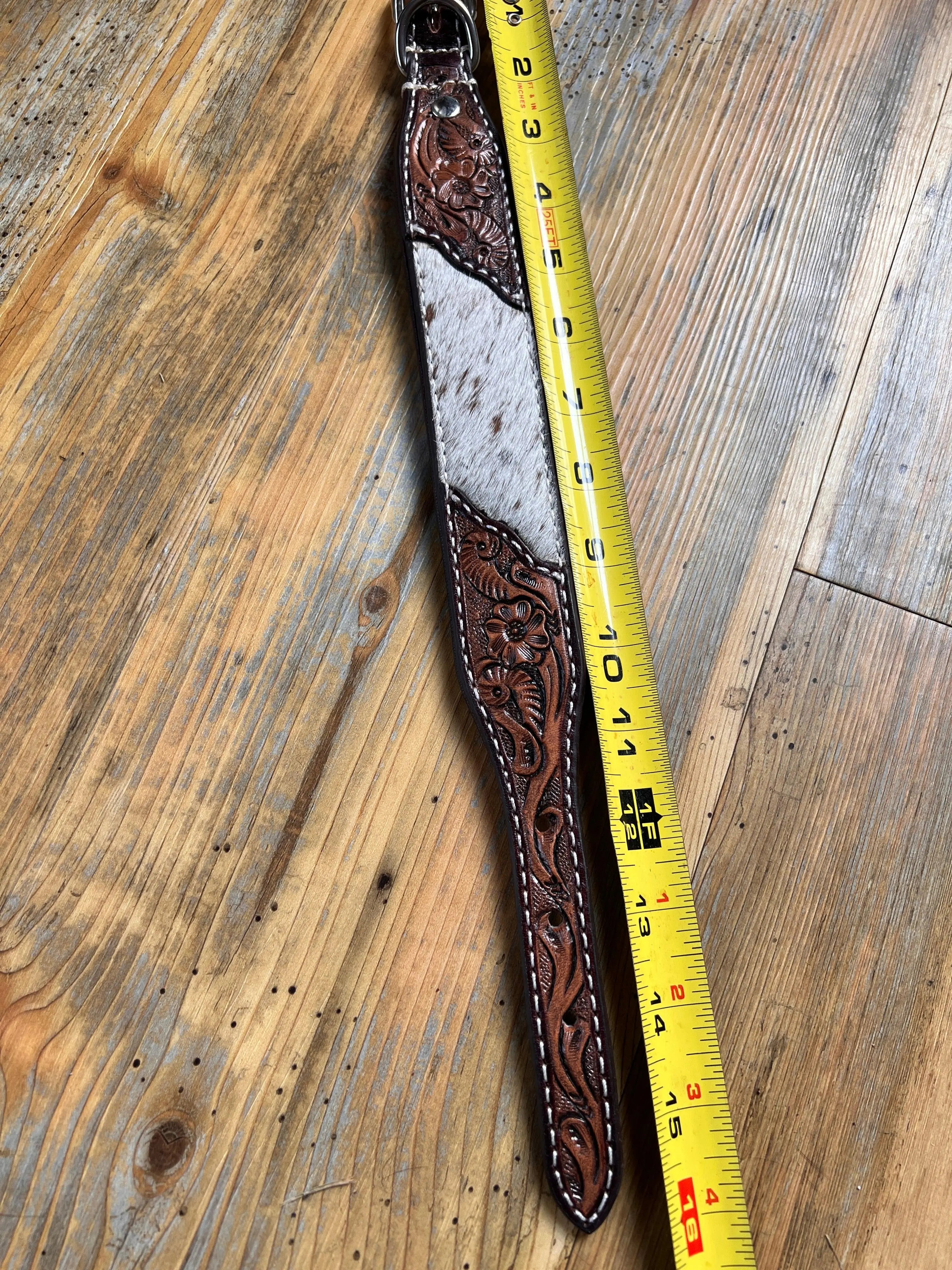 Cowhide & Tooled leather Dog Collar