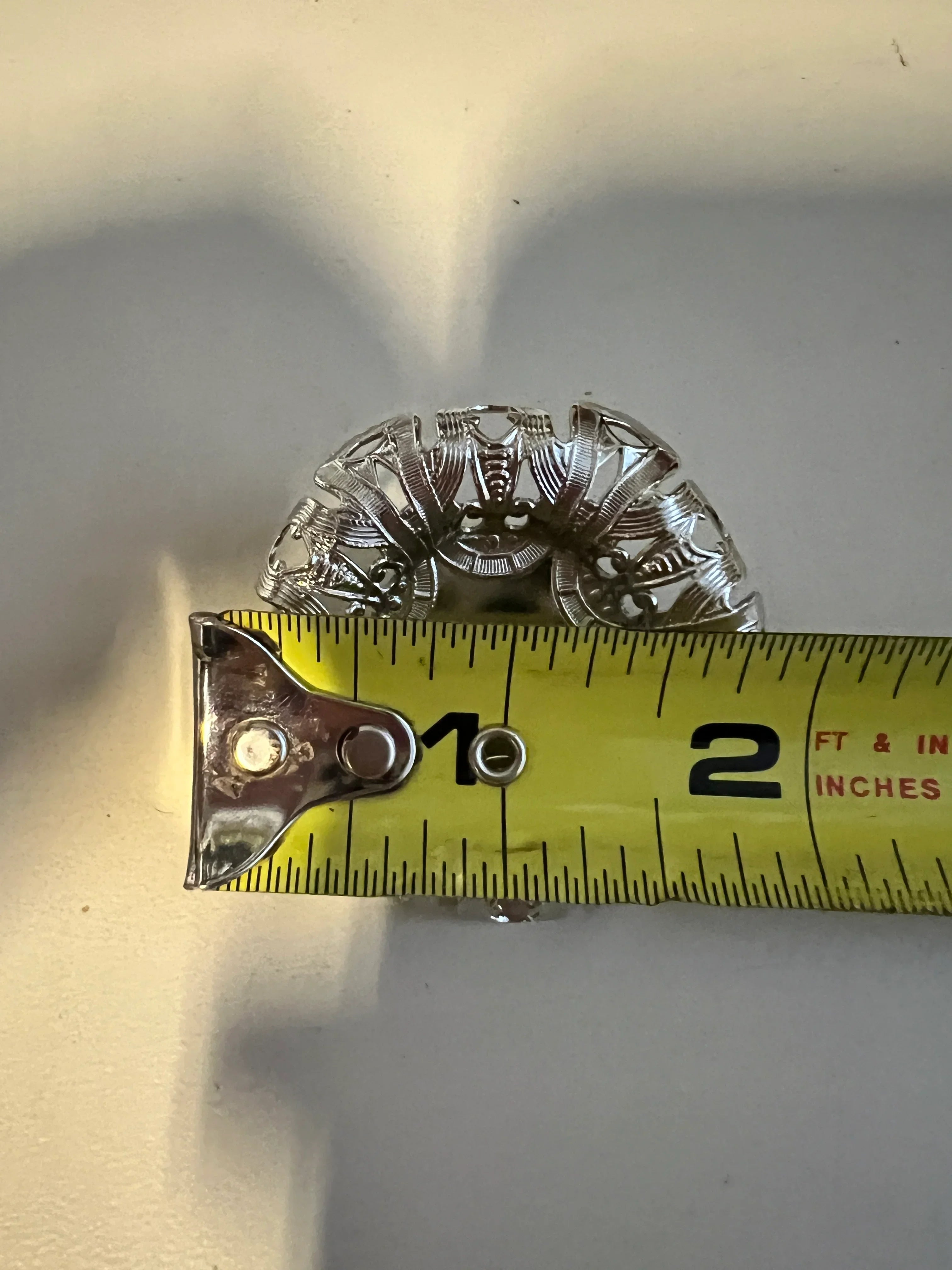 Silver raised concho with Screw- size