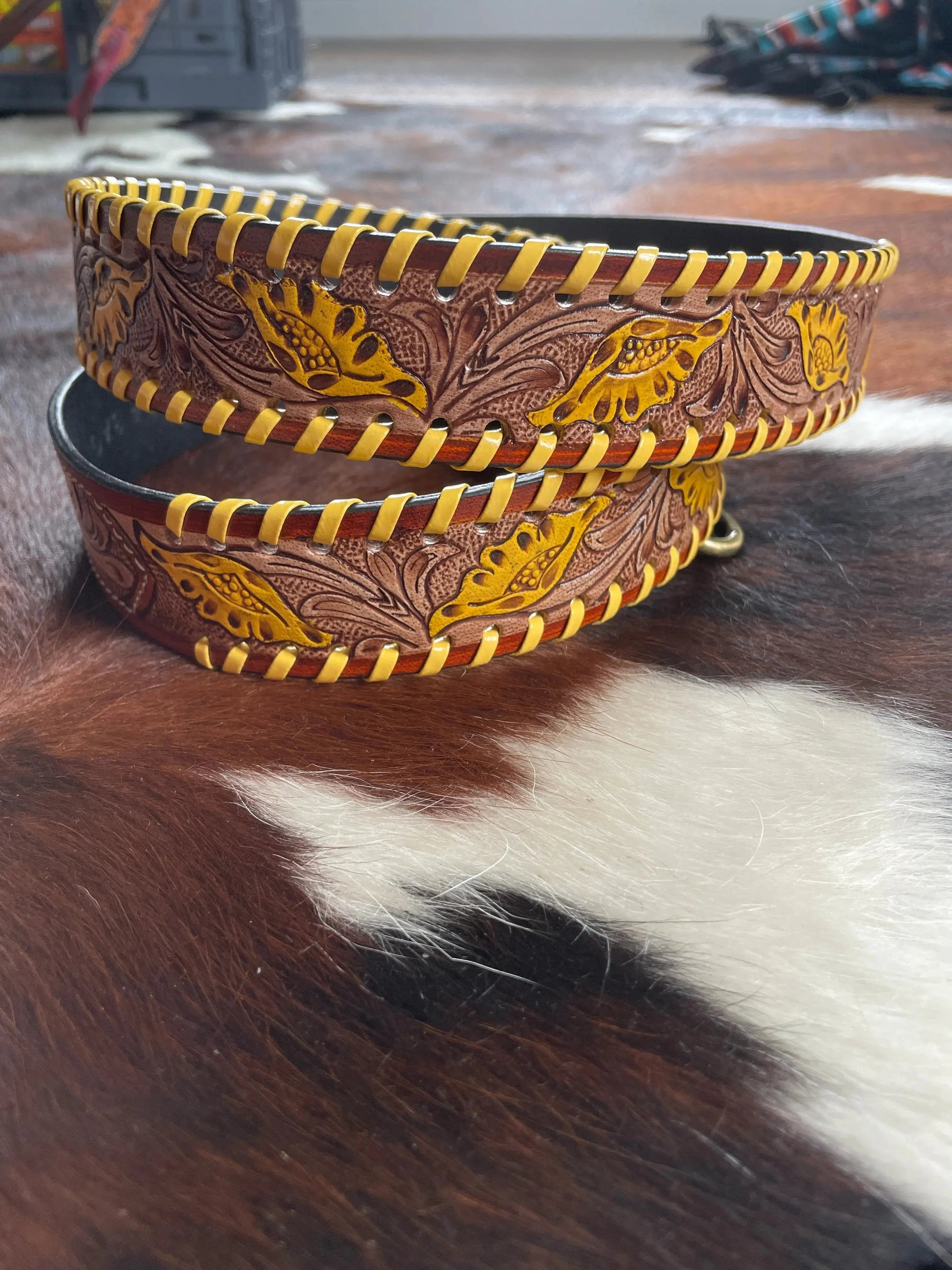 GOLDEN STRAP