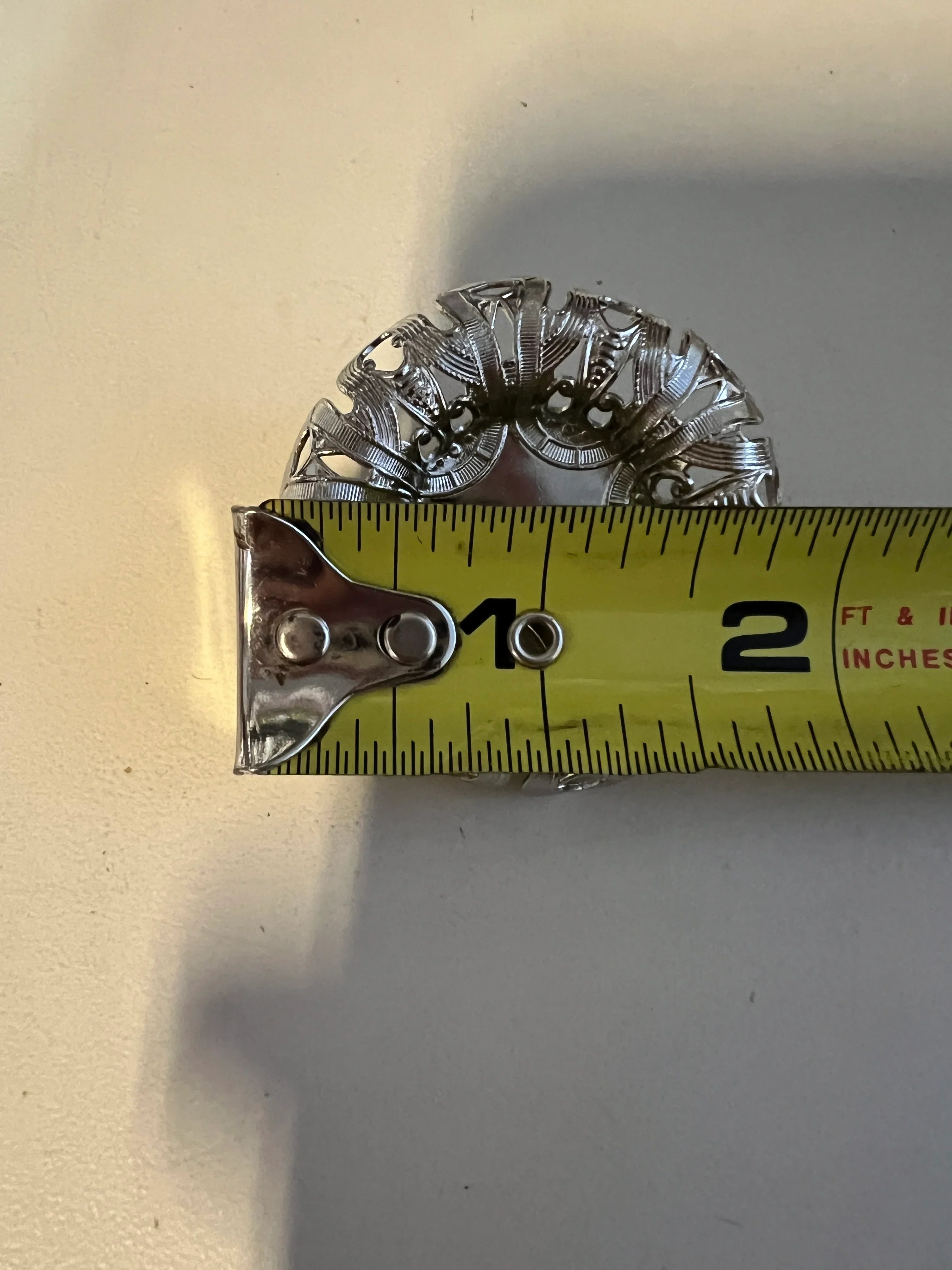 Silver raised concho with Screw- size