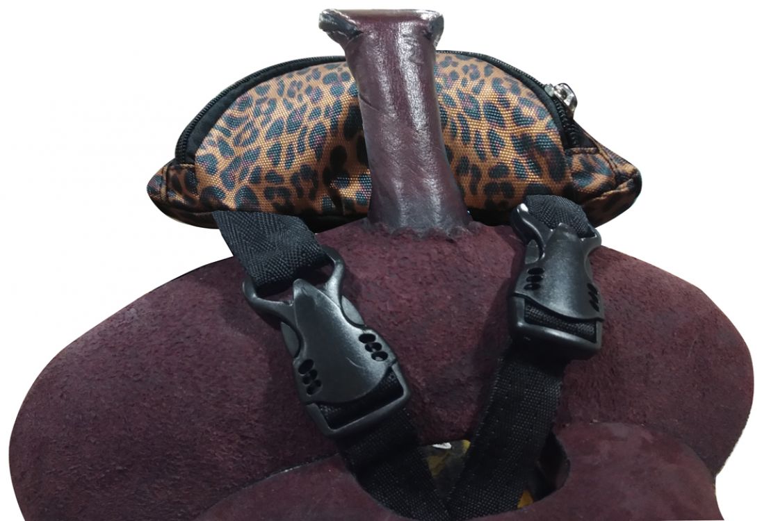 Horse saddle 2025 pouch