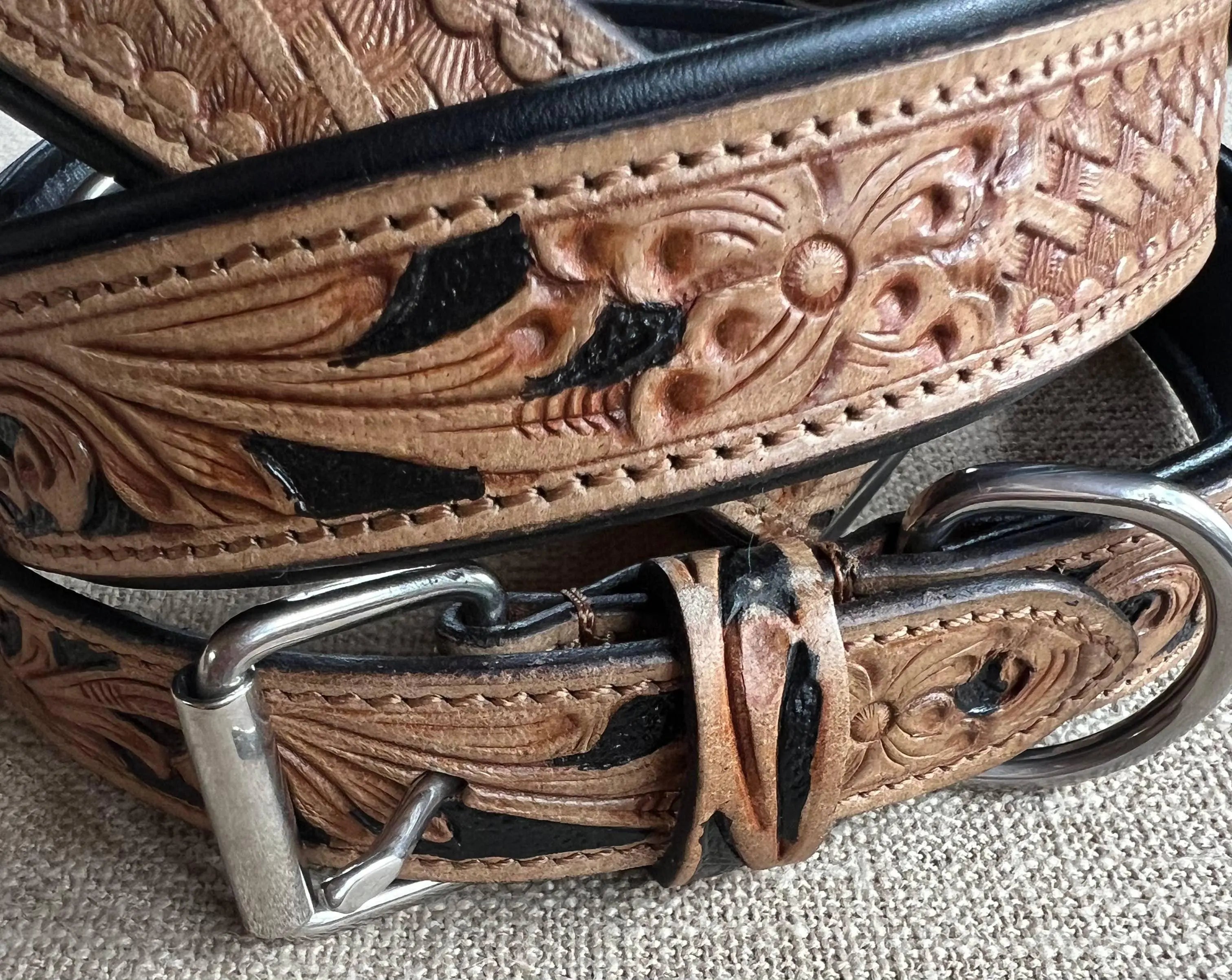 BISBEE Tooled Leather Basket stamp western dog collar Dog