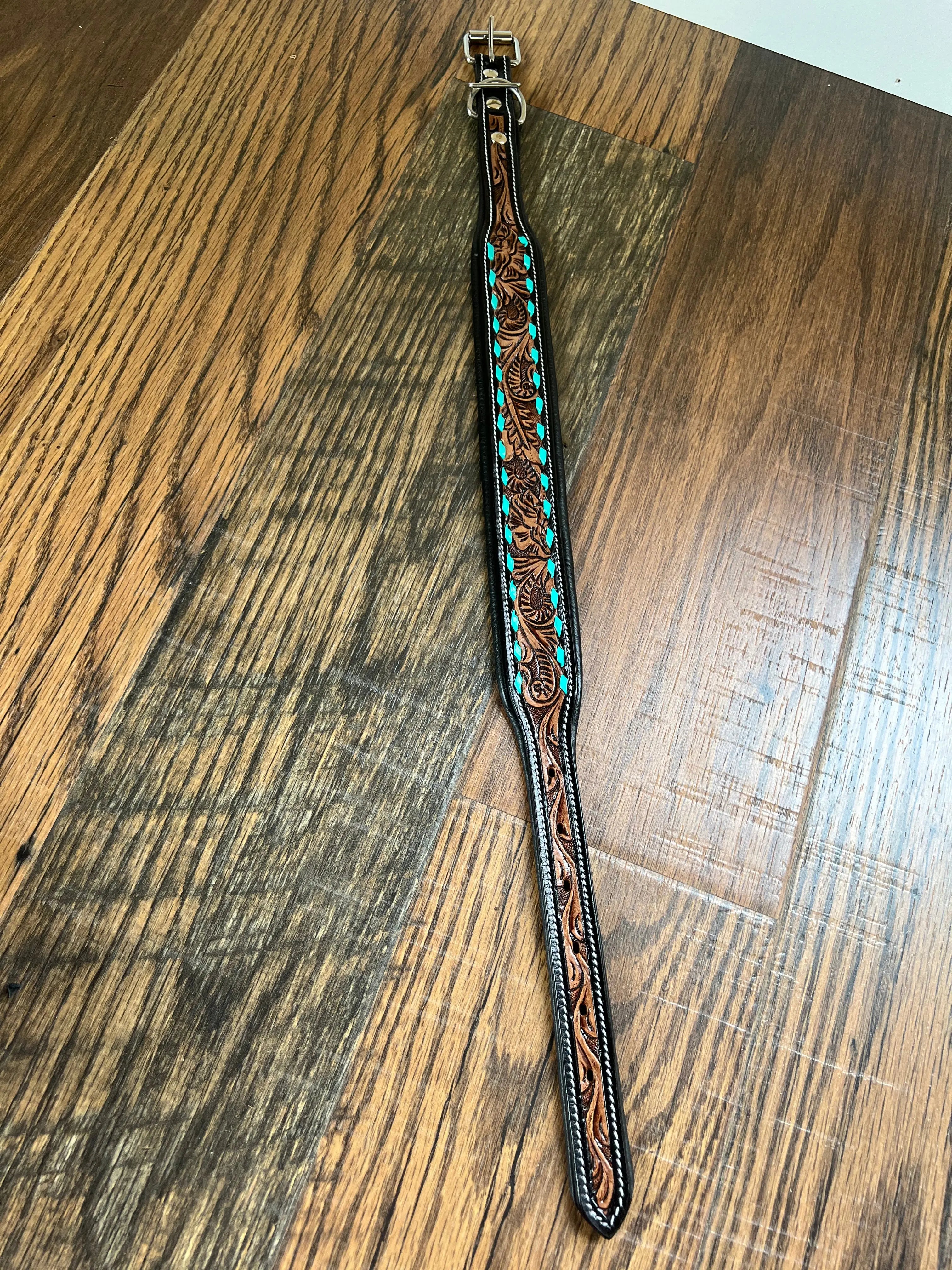 Handcrafted Padded Leather Tooled Dog Collar Leaf tooling and Teal lacing Dog