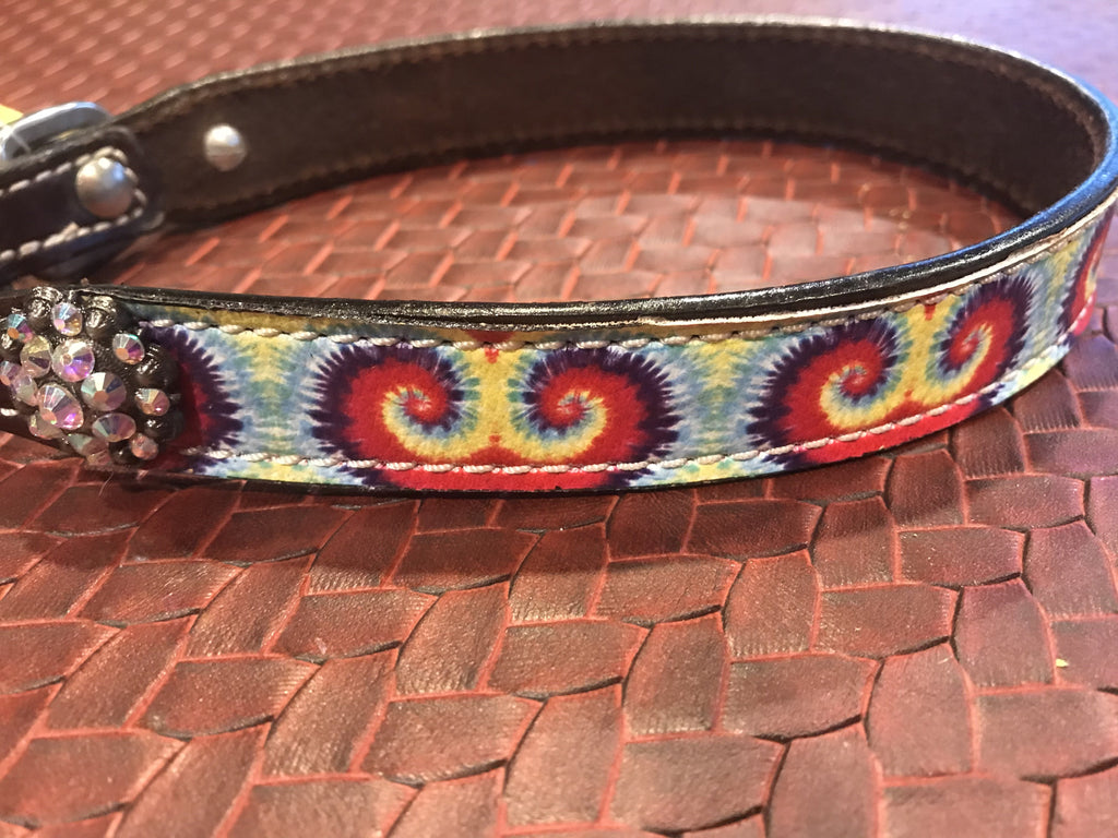 Showman Couture ™ Genuine leather dog collar with tie dye print. - KP Pet Supply