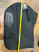 New Benefab black quilted therapeutic horse saddle pad with logo patch